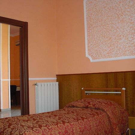 Darfla Hotel Pozzuoli Esterno foto