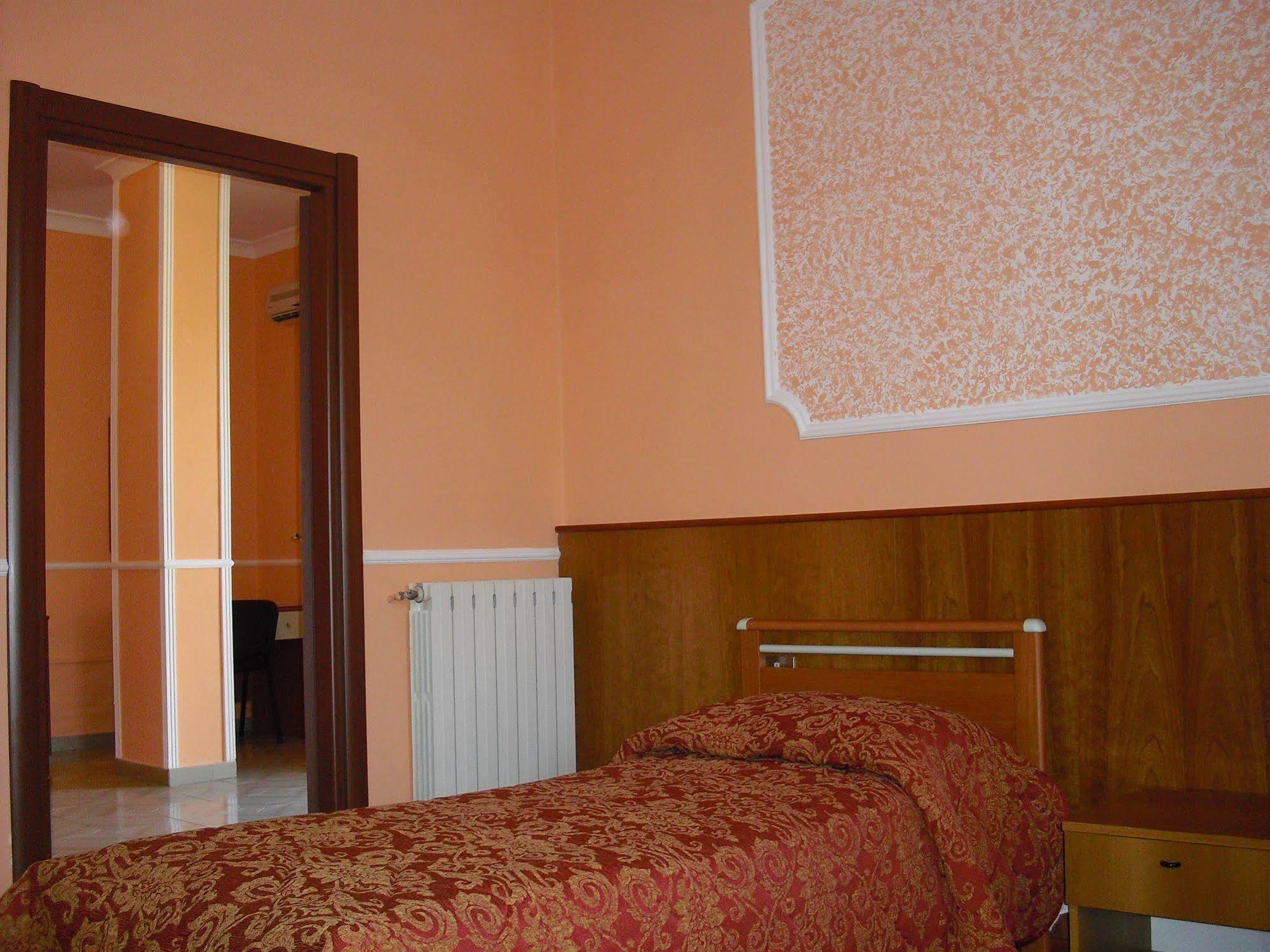 Darfla Hotel Pozzuoli Esterno foto